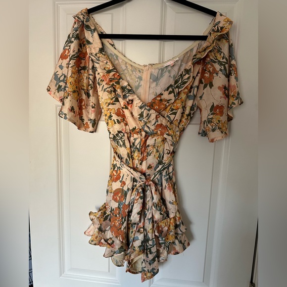 Off the shoulder floral romper - Picture 1 of 6